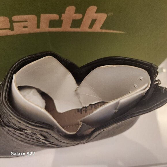 Earth Womens Merlin Short Boot Black Boots (NWT) - Picture 2 of 14